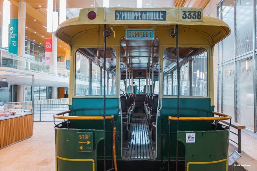 Photocall bus ancien-site.jpg