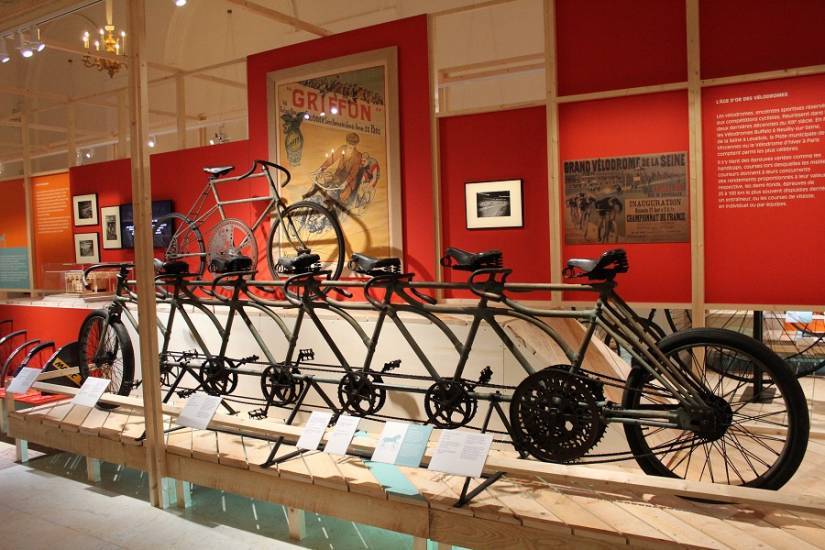 exposition  Roues libres, grande histoire vélo-hauts seine-site dr.jpg
