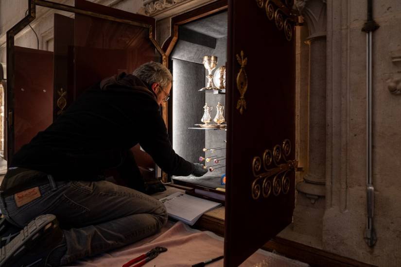 Les objets sacrés du trésor reviennent à Notre-Dame de Paris © DRAC Île-de-France - Nicolas Thouvenin