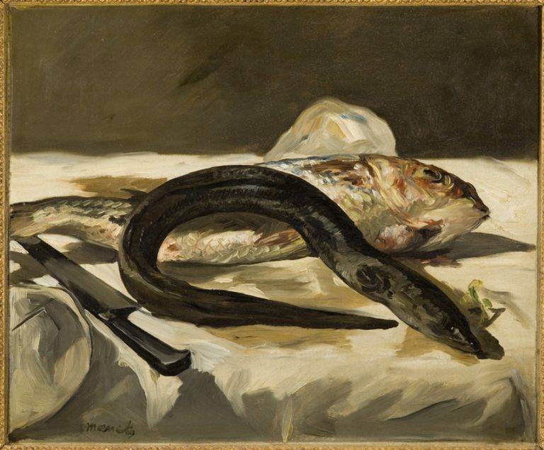 Nature morte de Manet représentant une anguille noire, un poisson argenté et un couteau posés sur une nappe blanche.