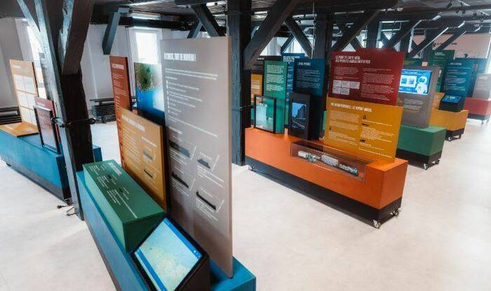 Photo de l'exposition sur l'histoire du port de Dunkerque