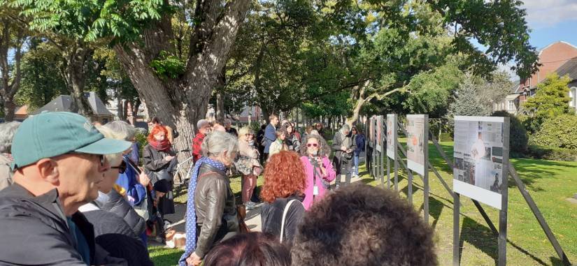 Vue d'exposition en plein air