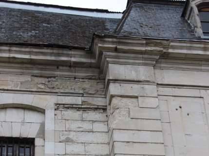 Parements altérés sur la façade Sud, pavillon Sud-Est du Grand cloître de l'abbaye de Clairvaux