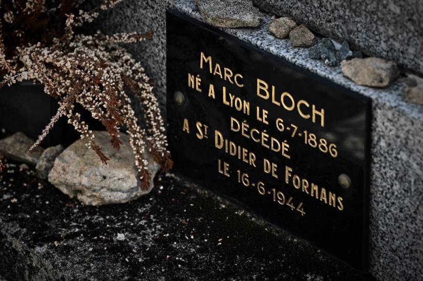 MARC-BLOCH-PIERRE-TOMBALE-PHILIPPE-LOPEZ-AFP2.jpg