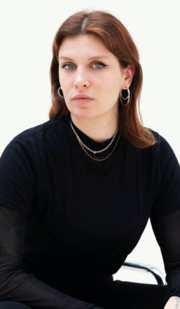 Anna Barbosa.jpg