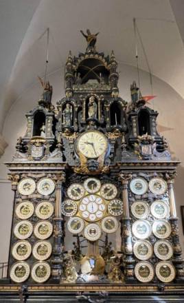 Horloge astronomique de la cathédrale de Besançon conçue et réalisée par l'horloger-mécanicien Auguste-Lucien Vérité de 1858 à 1860