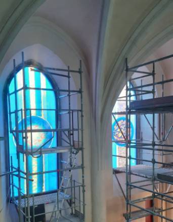 CVL KT Chartres vitraux corée3.jpg