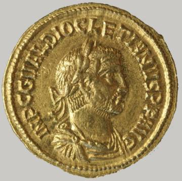 aureus, 4e quart 3e siècle ; 1er quart 4e siècle, or, D 19,5 mm, P 4,54g, Châlon-sur-Saône, Musée Vivant-Denon