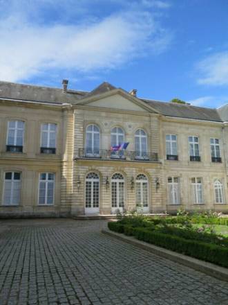 Photo de la préfecture du Pas-de-Calais, à Arras