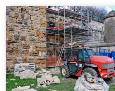 Remparts de Langres : courtine de la tour Rouge