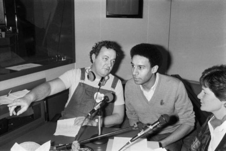Spécial Fête de la radio : petites et grandes histoires de la saga de la radio