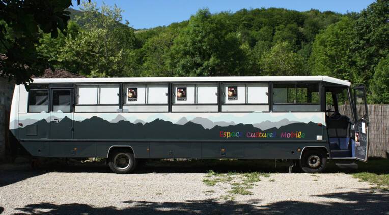 Le Bus - Espace culturel mobile