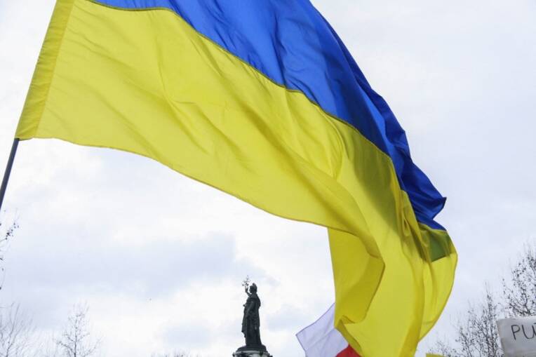 UKRAINE-DRAPEAU-REPUBLIQUE-QUENTIN-DE-GROEVE-HANS-LUCAS-VIA-AFP.jpg