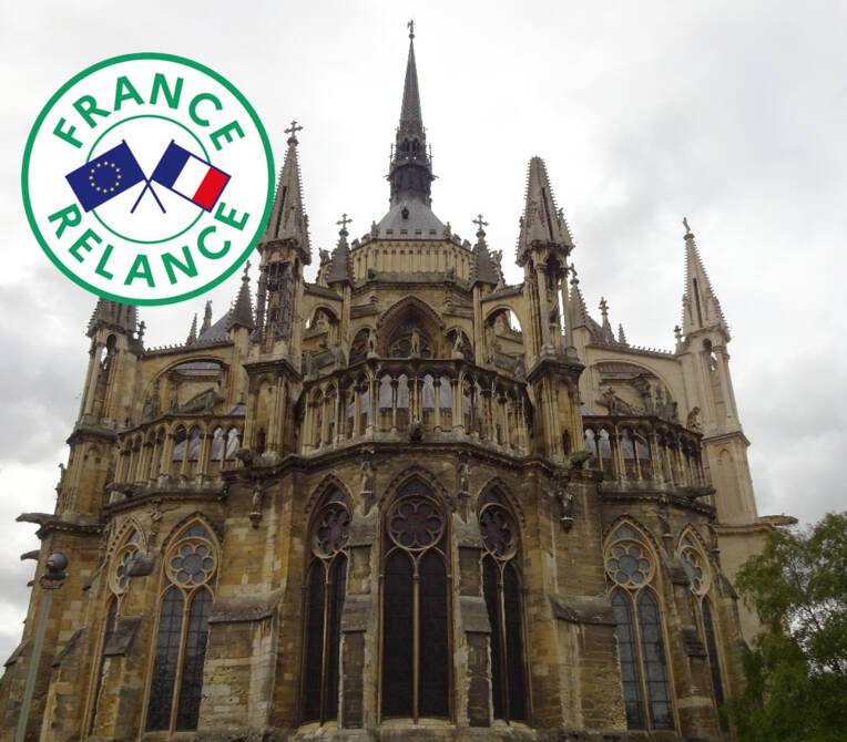 Plan de relance - Cathédrale de Reims début des travaux préparatoires à la restauration du chevet