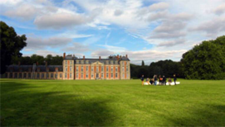 Vue du parc et du chateau de Chamarande, Essonne