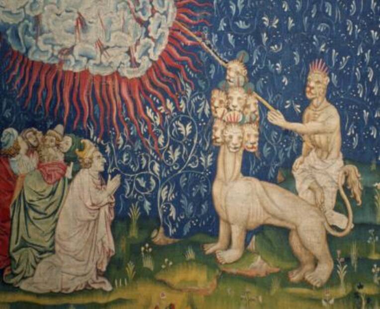 Une Exposition Autour De La Tapisserie De L Apocalypse Au Chateau