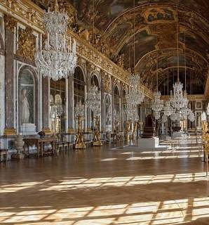 Chateau de Versailles, Galerie des Glaces / Myrabella, Source : Wikimedia Commons