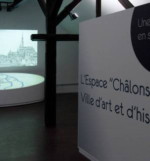 Châlons-en-Champagne - Centre d’interprétation de l’architecture et du patrimoine - salle d’exposition