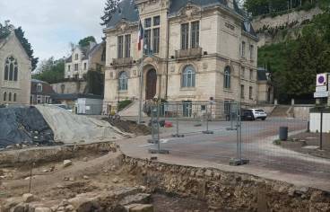 Fouilles de la Place de l'hôtel de ville à Château-Thierry