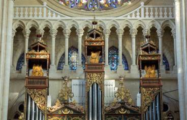 Orgue-Cathedrale-Amiens.jpg