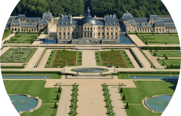 Vue du domaine de Vaux-le-Vicomte, côté des jardins
