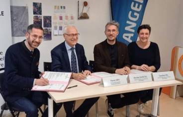 Signature clea Angers.jpg