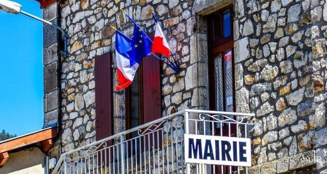 town-2490404_1280 - Copie.jpg