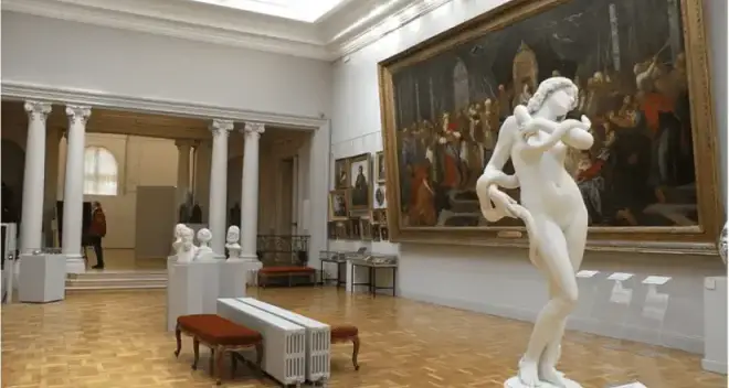 Vue de l'intérieur du musée