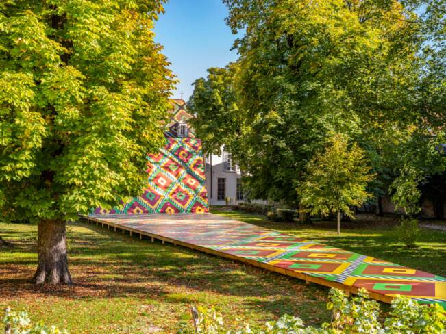 Daniel-BUREN-PdVA-GWw.jpg