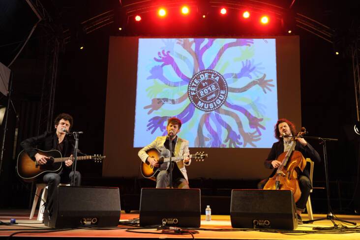 Lancement de la Fête de la Musique 2012 - Concert du groupe Révolver dans les jardins du Palais Royal