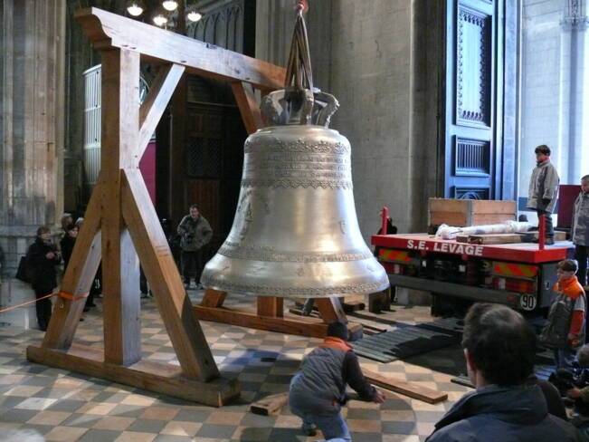 Manoeuvre pour installation bourdon (2)