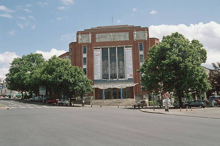 Façade principale place André Malraux
