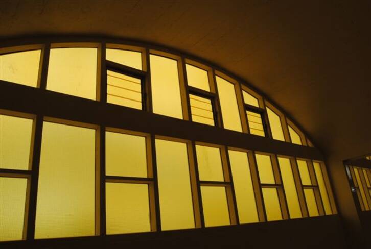 Reims - halles du Boulingrin - verrière du premier étage, détail