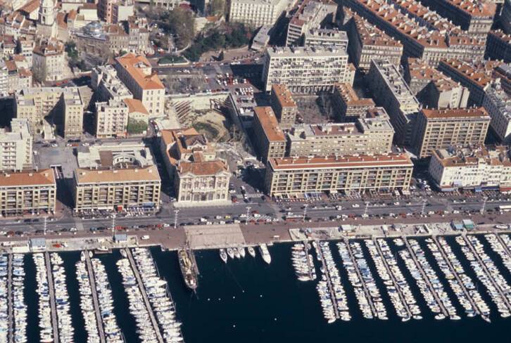 Immeubles du quai du port - Marseille, vue aérienne