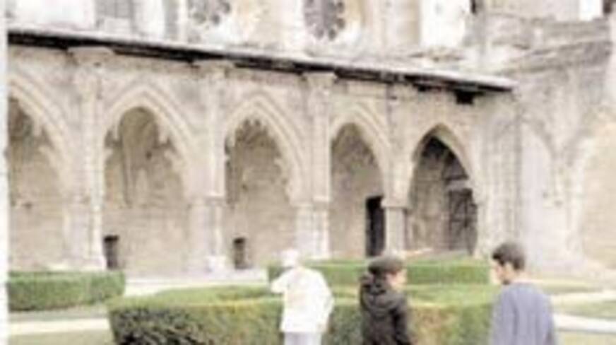 23- Soissons, l'abbaye Saint-Jean des Vignes (Aisne), 2002 