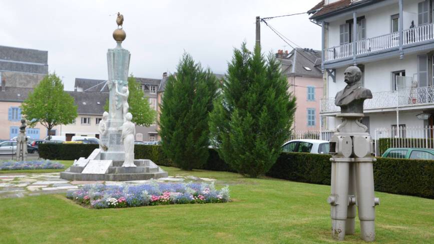 Monument aux morts de Bagnères-de-Bigorre (65)