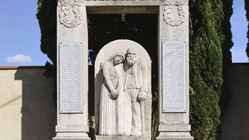 Monument aux morts de Estagel (66)