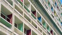 Cité radieuse - Marseille, Loggias et brise-soleil des étages de service