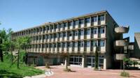 Lycée agricole François Pétrarque - Avignon, internat des petits, façade est