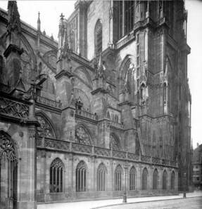 Cathédrale de Strasbourg - galerie Goetz - vue d'ensemble