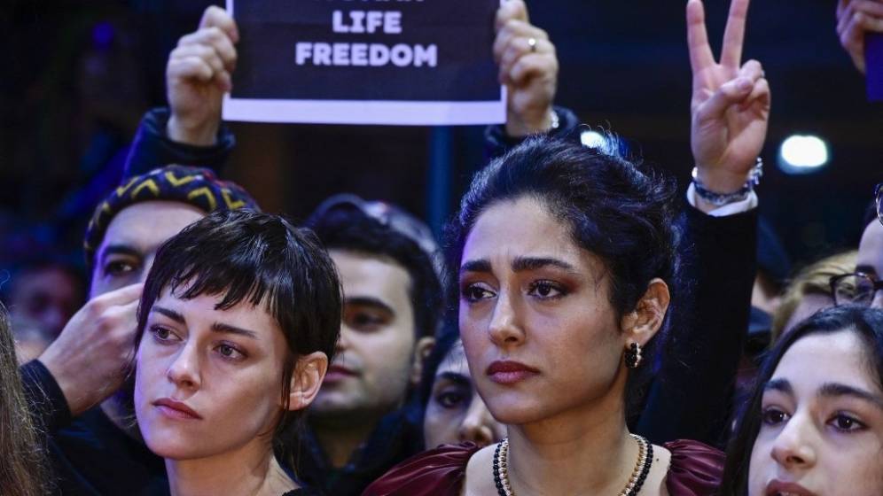 GOLSHIFTEH-FARAHANI-2023-BERLINALE-JOHN-MACDOUGALL-AFP2.jpg