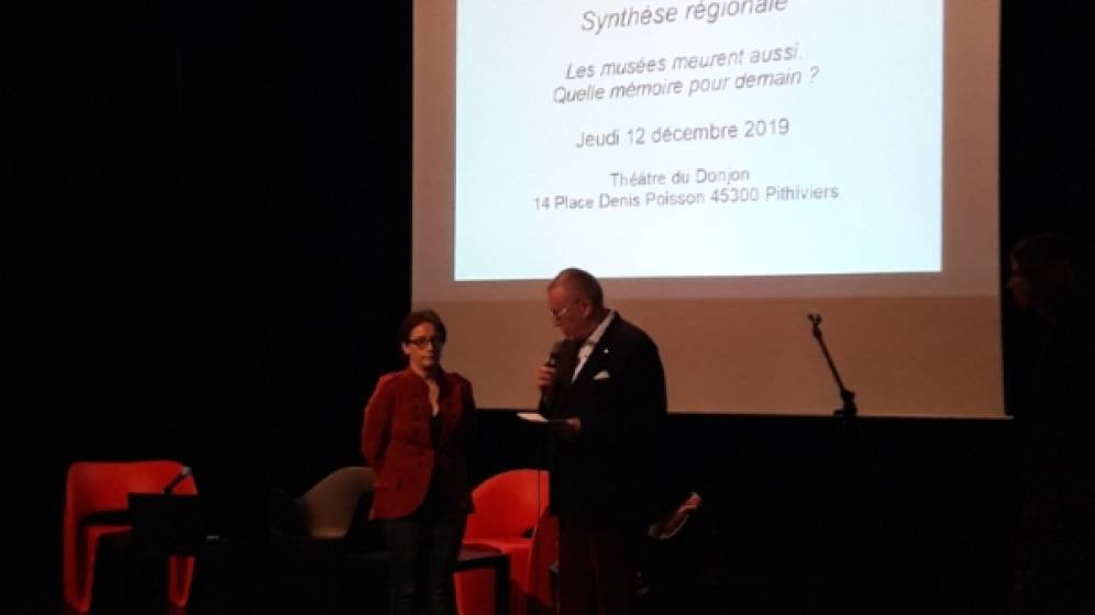 Phillipe Nolland maire et Laetitia Jolivet DAC de Pithiviers