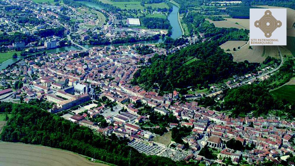 Vue aérienne de la commune de Saint-Mihiel