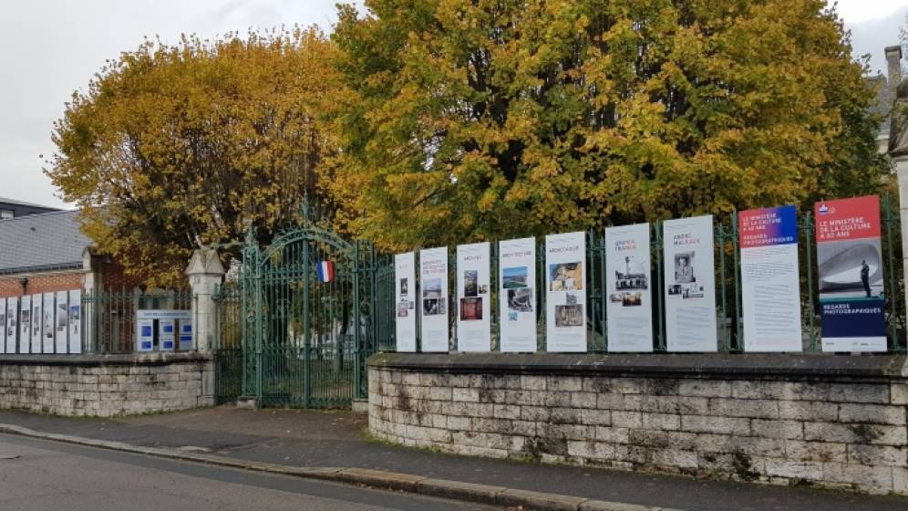 expo 60 ans sur les grilles de la DRAC