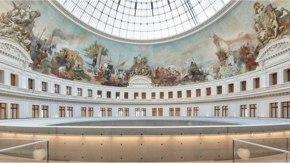 Vue de l'intérieur de la Bourse de Paris