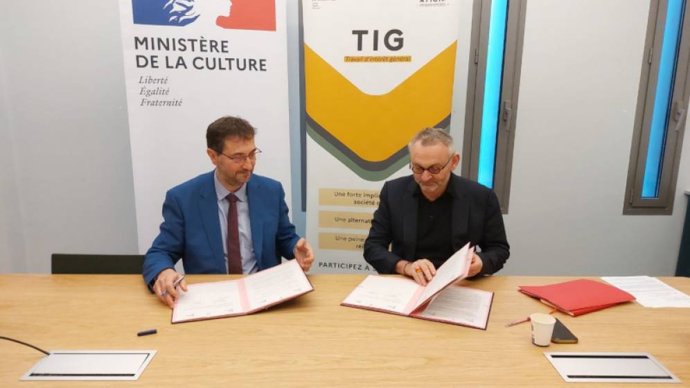 Albin Heuman, directeur de l’ATIGIP et Noël Corbin, délégué général à la transmission, aux territoires et à la démocratie culturelle ©ministère de la Culture