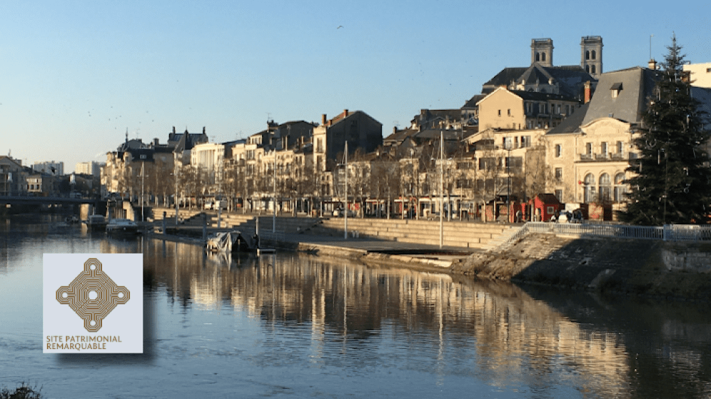 Vue des quais de la commune de Verdun