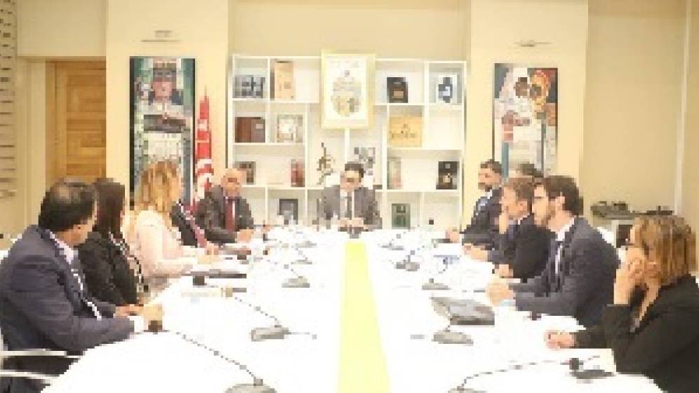 Rencontre entre les experts français et le ministre des Affaires culturelles tunisien