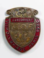 Insigne de concurrent des J0 de 1924, bronze, doré, émail, 1924, Colombes, musée municipal d'Art et d'Histoire, (c) B Farat - utilisation soumise à autorisation