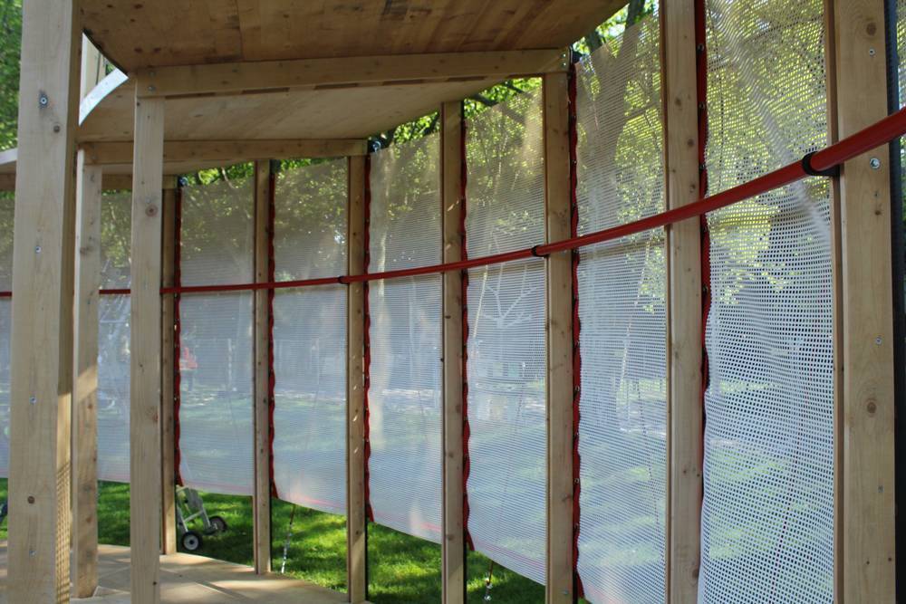 Archi-Folies 2024 Sport et architecture : l&rsquo;&eacute;quipe de l&rsquo;ENSA Saint-Etienne r&eacute;alise le pavillon la gymnastique.